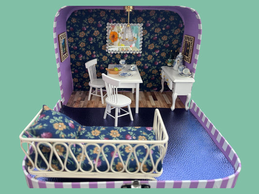 Tiny Friends Travel House