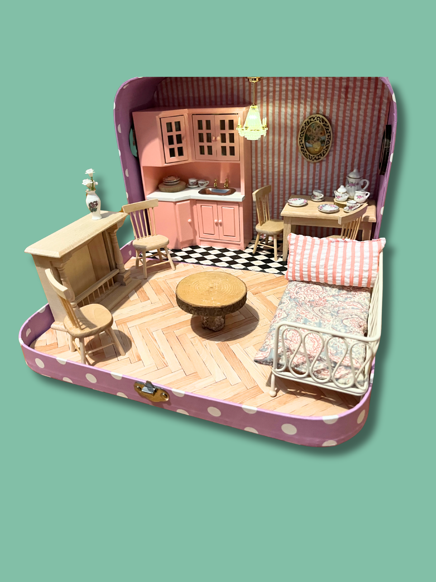 Tiny Friends Travel House