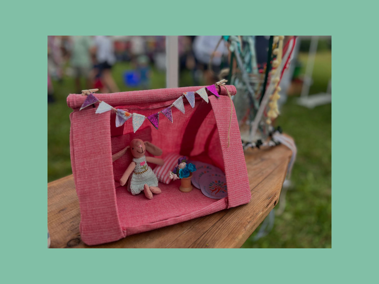 Tiny Friends Travel Tent
